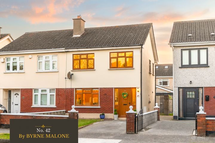 42 Pineview Avenue, Aylesbury, Dublin 24