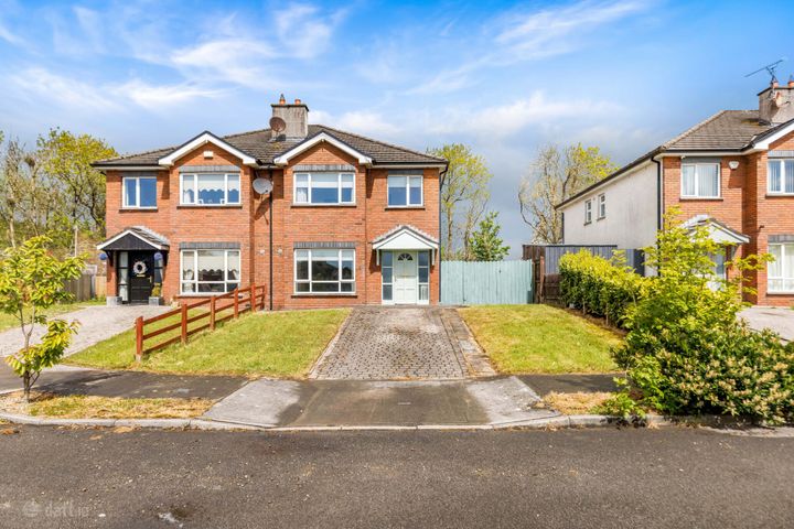 39 Cluain Aoibhinn, Swellan Lower, Cavan