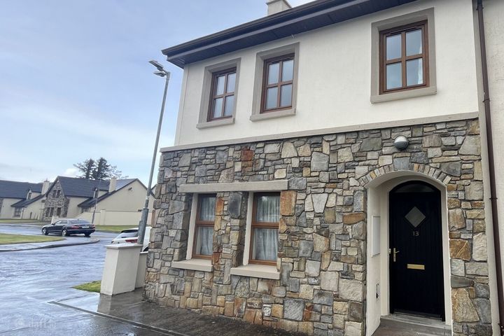 13 THE SHORES, ANNAGH VILLAGE, LAHERDANE