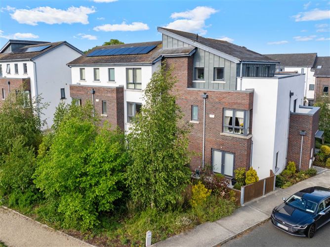51 Woodbank, Shankill, Dublin 18