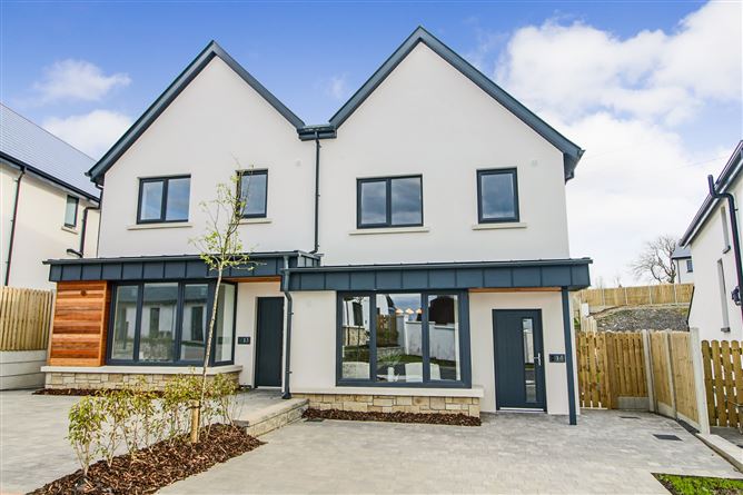 No. 11 The Crescent, Priors Point, Attirory, Carrick-On-Shannon, Co. Leitrim
