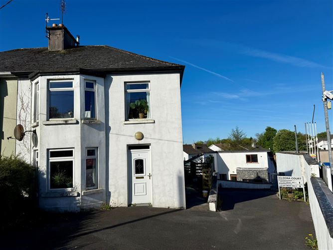 3 Bed Semi and Two 2 Bed Apartments, 1 Station Road, Castlebar, Co. Mayo