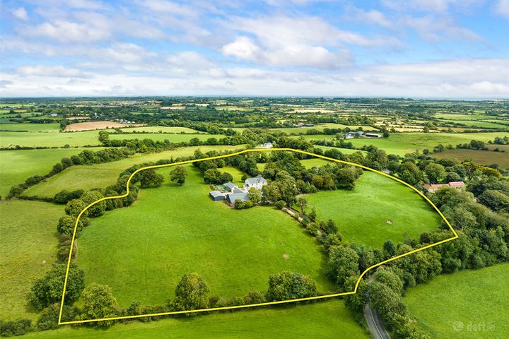 GLEBE HOUSE, THE BALLAGH, ENNISCORTHY