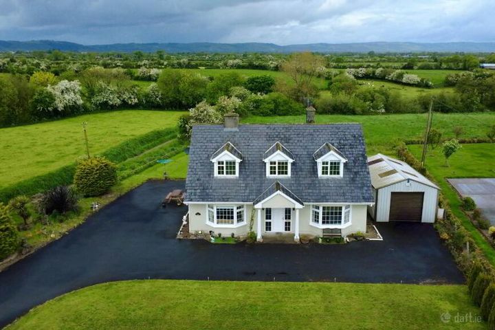 Ahawilk, Feohanagh, Limerick