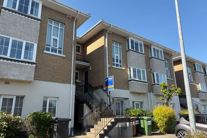 10 BELLGREE HOUSE, BOULEVARD, TYRRELSTOWN
