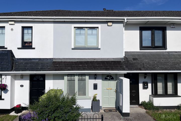 15 STRAFFAN CLOSE, STRAFFAN WOOD, MAYNOOTH