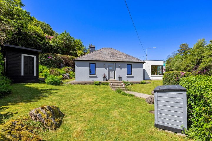NURSES COTTAGE, SHRONE, GLENGARRIFF