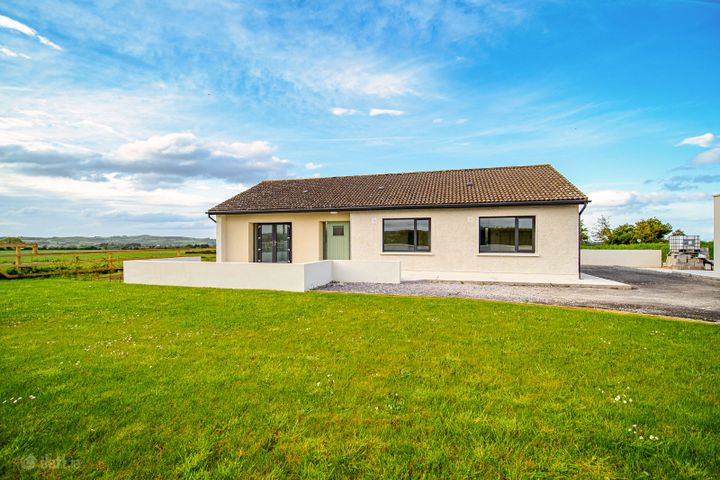 DUNMOYLAN, SHANAGOLDEN, LIMERICK