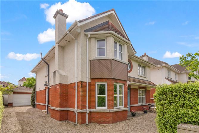 7 Cairnbrook Avenue, Carrickmines, Dublin 18