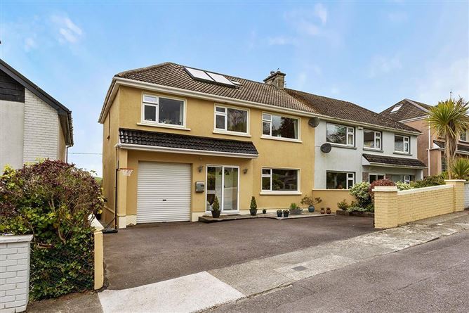 17 Slip Lawn, Slip, Bantry, Co. Cork
