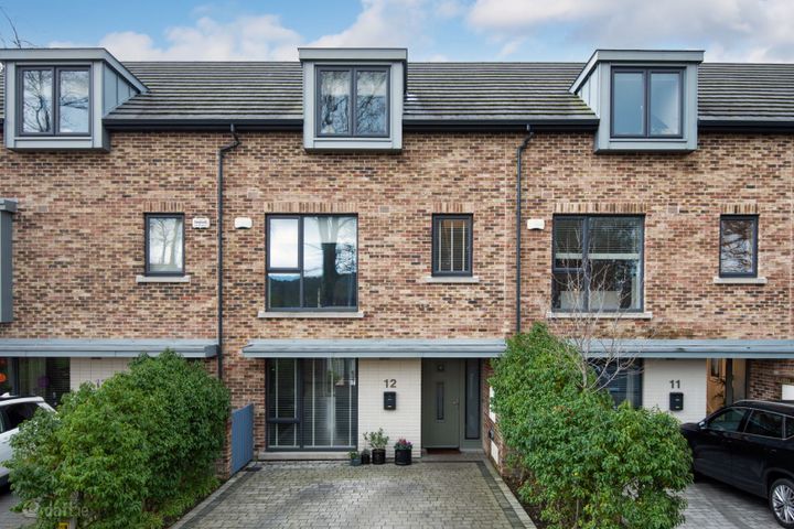 12 Rockville Woods, Glenamuck Road, Dublin 18