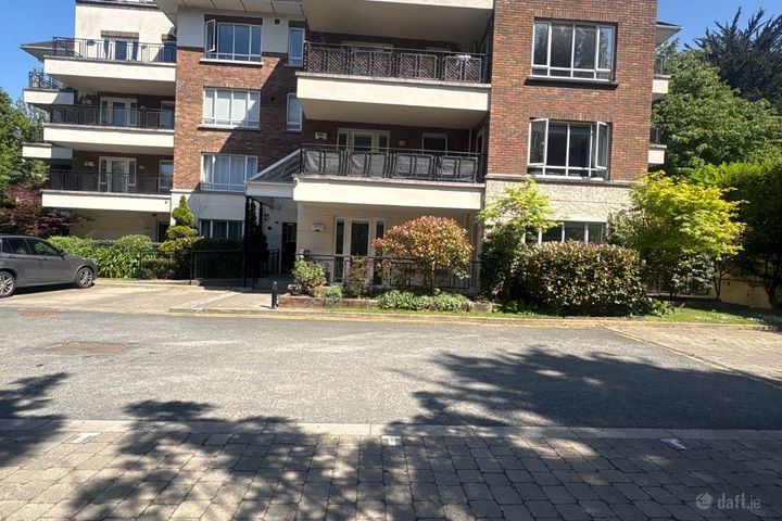 Apartment 22 Ballsbridge Gardens, Ballsbridge, Dublin 4
