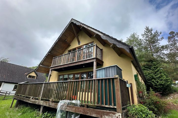 6 THE LODGES, NEWTOWN, GLEN OF AHERLOW