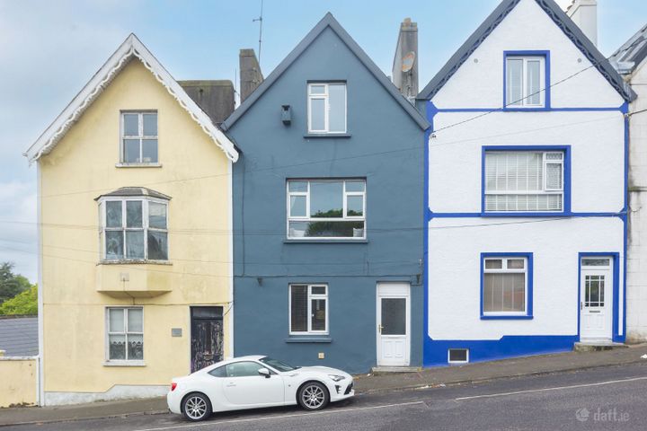2 Sandymount, Cobh, Cork