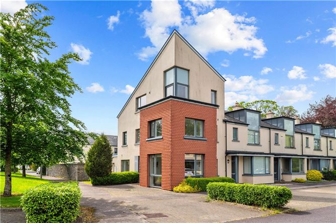 8  Bridgefield Grove, Curraheen Road, Cork