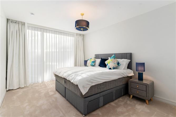24 The Hutchins, Lansdowne Place, Ballsbridge, Dublin 4