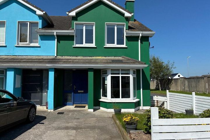 7 Ard Na Mara, Youghal, Cork