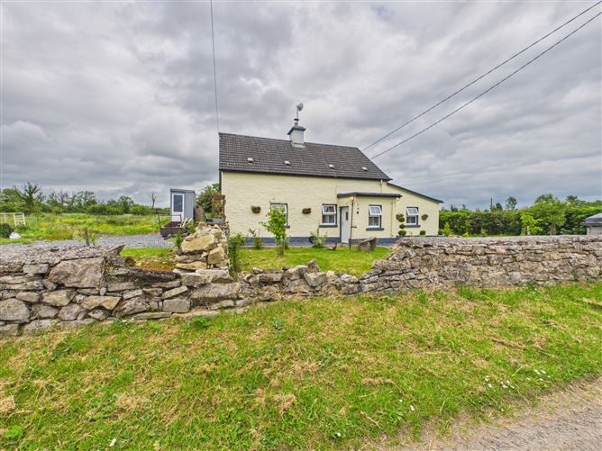 Cloonkeen, Newbridge, Ballinasloe, Co. Galway, H53YH27