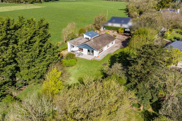 Hillcrest, Ballea Hill, Carrigaline, Cork