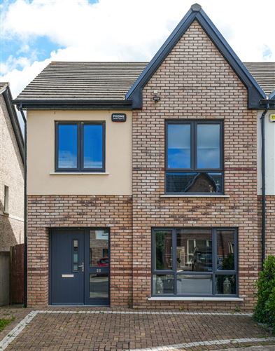 25 Elder Heath View, Kiltipper, Dublin 24