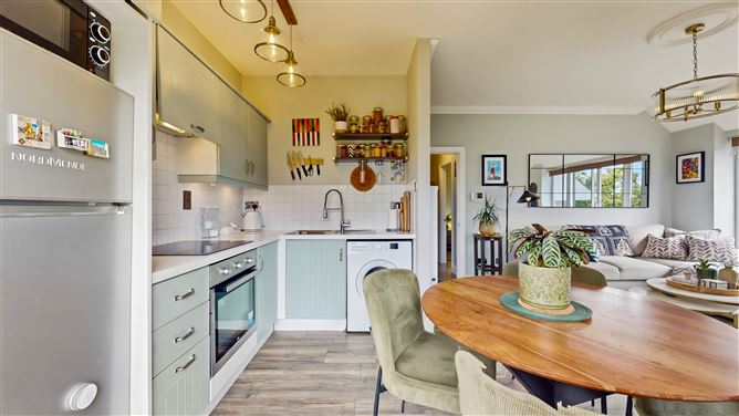 Apartment 170, Hampton Square, Dublin 7, D07VN8P