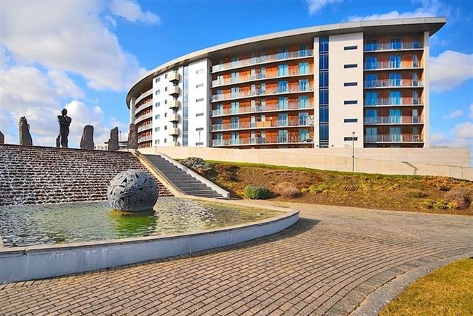 The Crescent Building, Park West Pointe, Yeats Way, Park West Business Park, Dublin 12