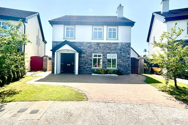 3 College Woods , Balla, Mayo