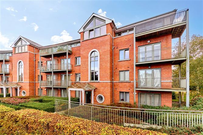 28 Beech Lodge, Farmleigh Woods, Castleknock, Dublin 15, Co. Dublin, D15NW40