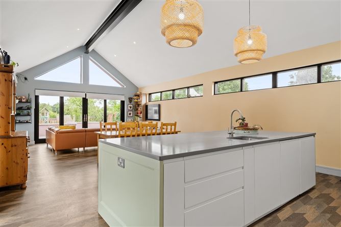 4 COOLDRINAGH LANE, LEIXLIP, CO KILDARE