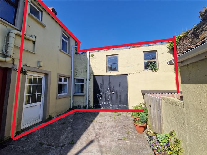 7 Flemings Court, Tallow Street, Youghal, Co. Cork, P36F386