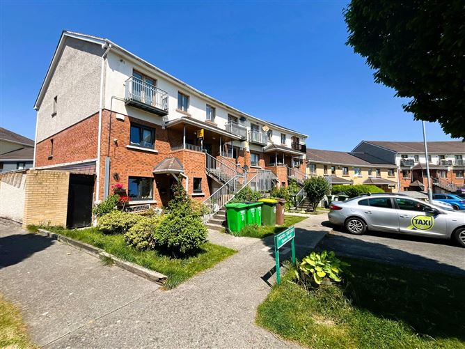 Russell Crescent, Tallaght, Dublin 24