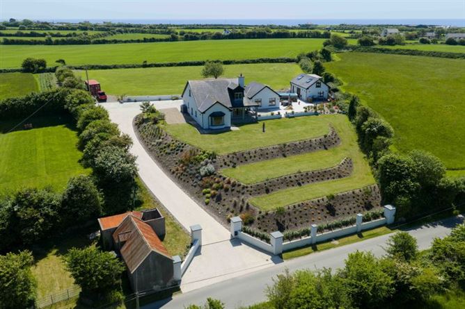 GENAVIE HOUSE, BRANDANE, BANNOW BAY