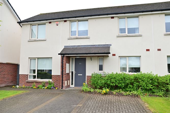 33 Dun Rioga Crescent, Dun Rioga, Drumree Road