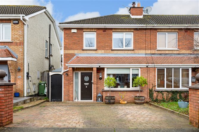 55 Woodstock, Kilcoole, Co. Wicklow