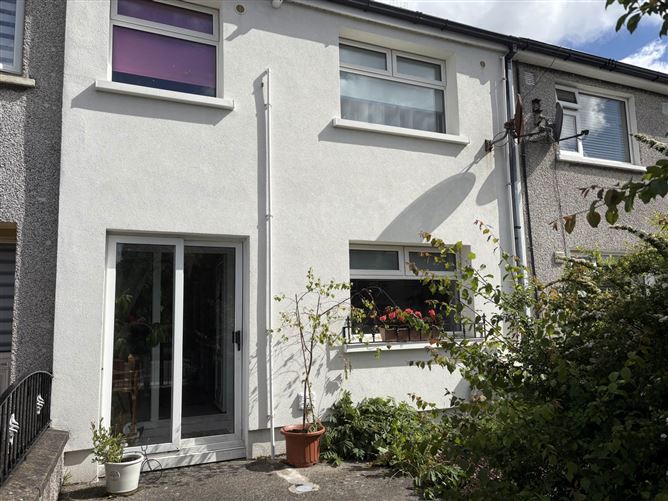 30 Drive 1, Muirhevnamore, Blackrock, Co. Louth, A91D9C0