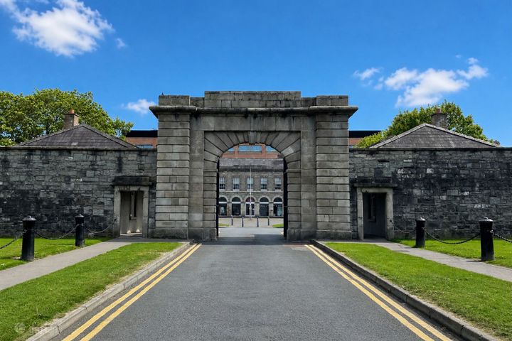 Haddington Square, Beggars Bush, Ballsbridge, Dublin 4