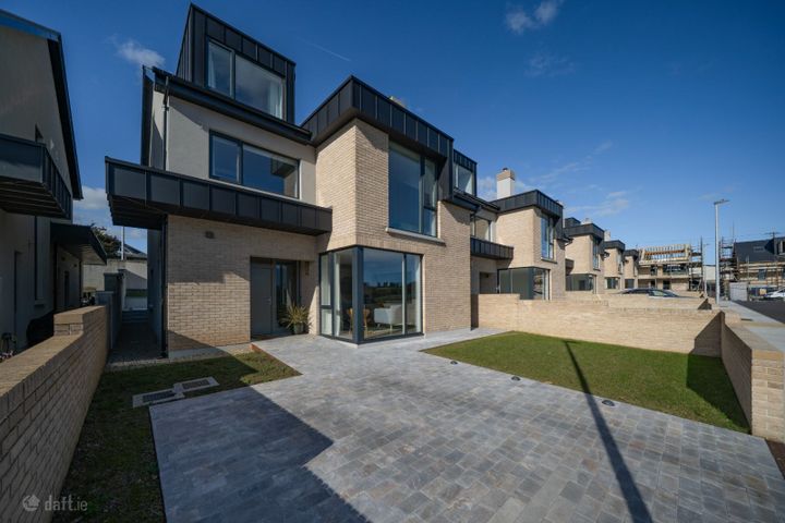 Showhouse: No.2 Watersland, Kinsale, Co. Cork