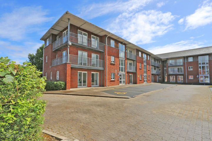 APT 151, CITY CAMPUS, LORD EDWARD ST