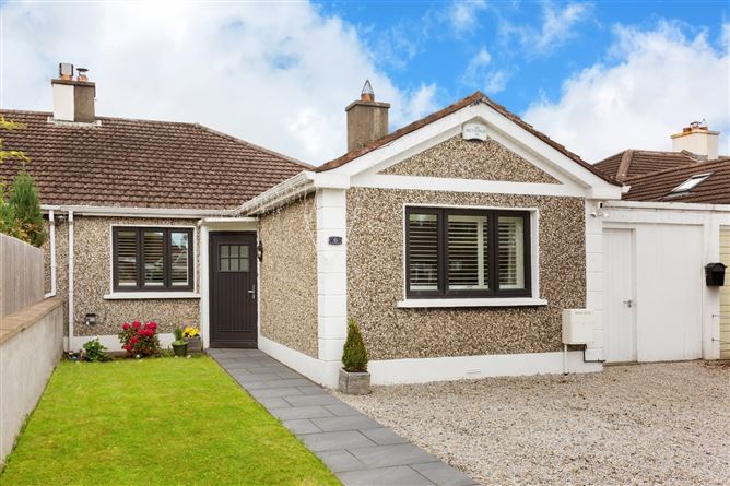 6 SHELTON GROVE, KIMMAGE RD WEST, DUBLIN 12