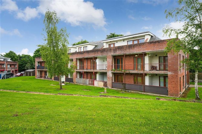 APT 82 BLOCK E, HAZELWOOD, NEWBRIDGE