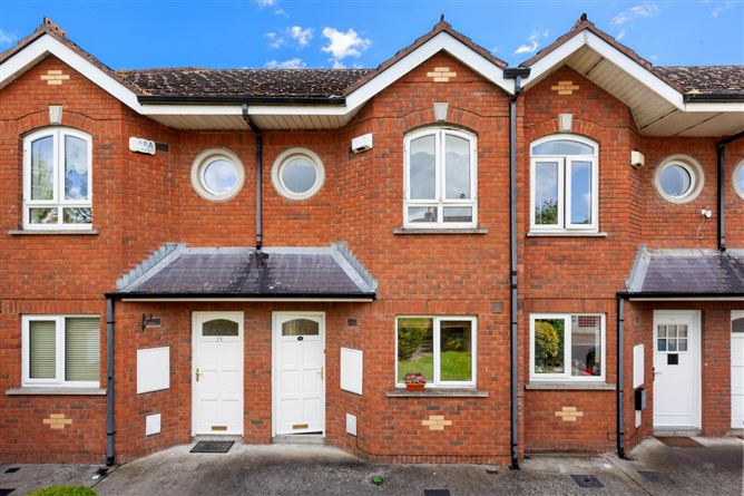 10 SHANDON GREEN, PHIBSBORO