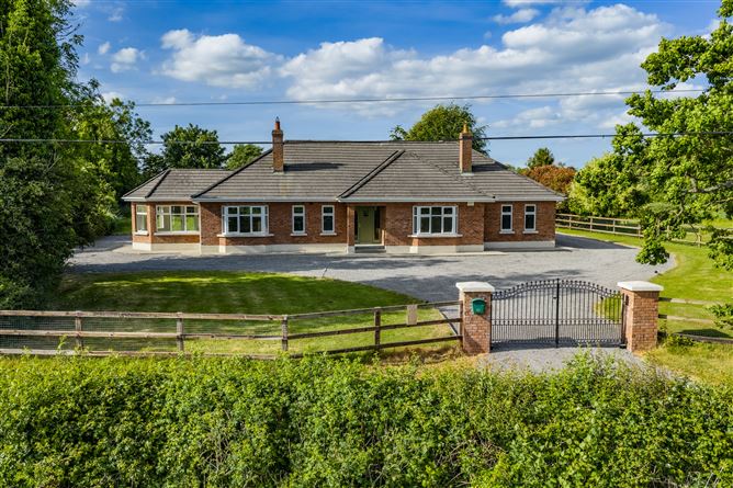 Mullaghroe Lower, Monasterevin, Lackagh, Co. Kildare, W34HW13