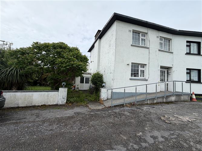 1 The Crescent, Ennistymon Road, Miltown Malbay, Co. Clare, V95D9K1