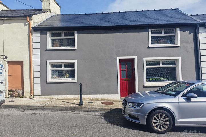 NEW ROW, KILLYBEGS, CO DONEGAL