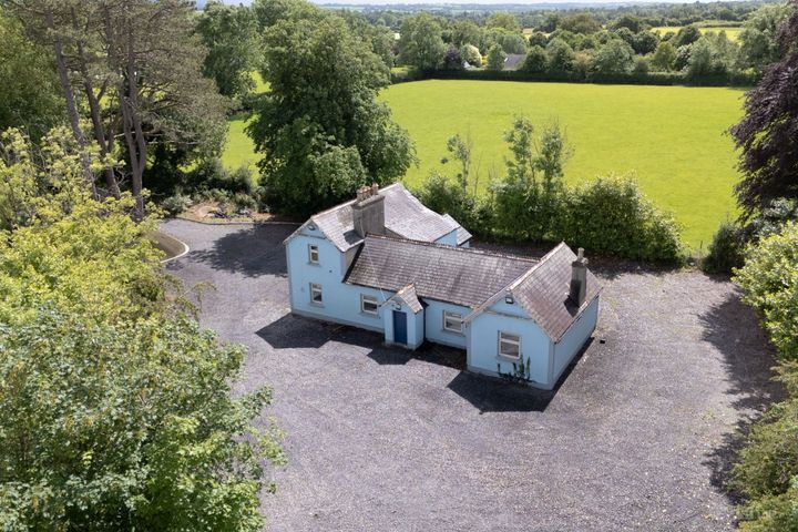 THE SCHOOLHOUSE, CARNALWAY, CO KILDARE