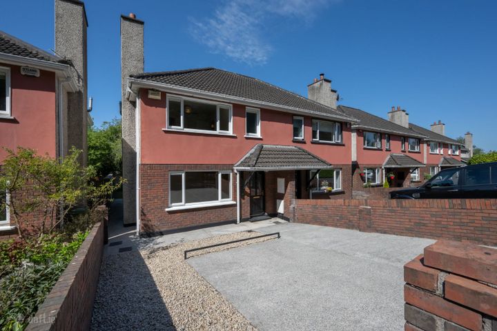 17 BIRCHGROVE, MONAGHAN RD, CORK