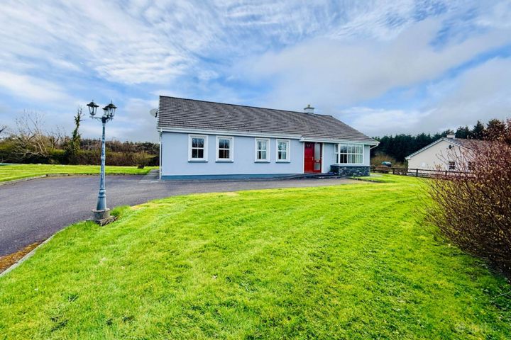 2 The Lots, Quarry Cross, Gneeveguilla, Co. Kerry, P51X932