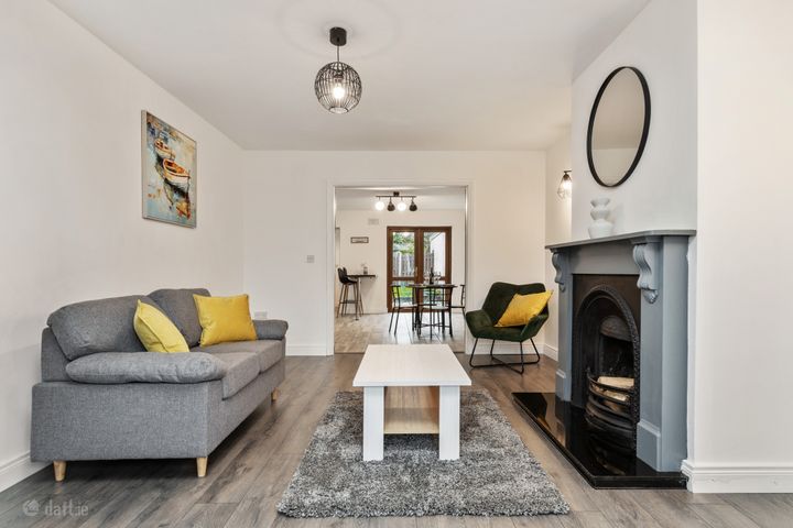 5 LODGE COURT, BORRIS, COUNTY CARLOW