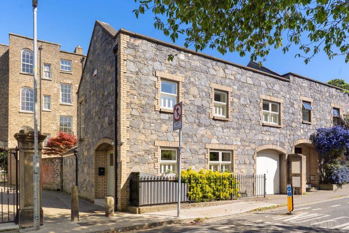 The Mews, Rere of 31 Mountpleasant Square, Ranelagh, Dublin 6