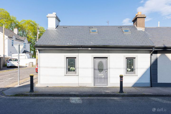 34 CONVENT VIEW, MIDLETON, CO CORK